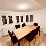 Luxury For Wef And Küblis